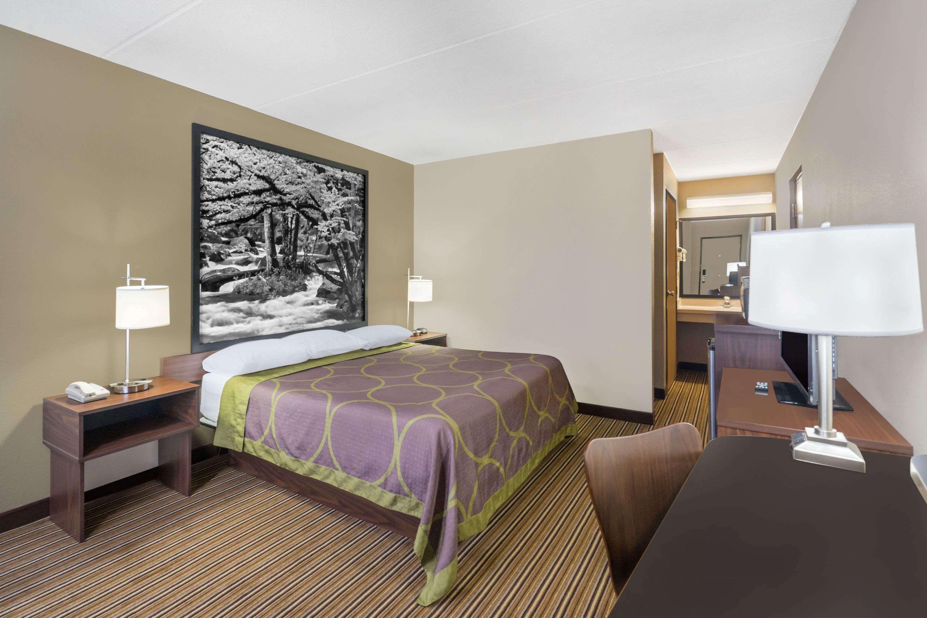 Super 8 By Wyndham Knoxville North/Powell Eksteriør bilde